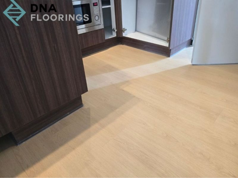 รับปูกระเบื้องยาง